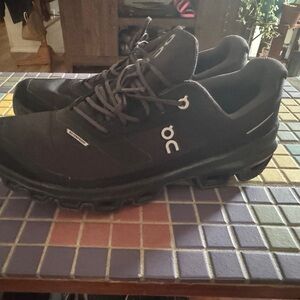 On Running Charcoal Athletic Shoes waterproof cloud adventure